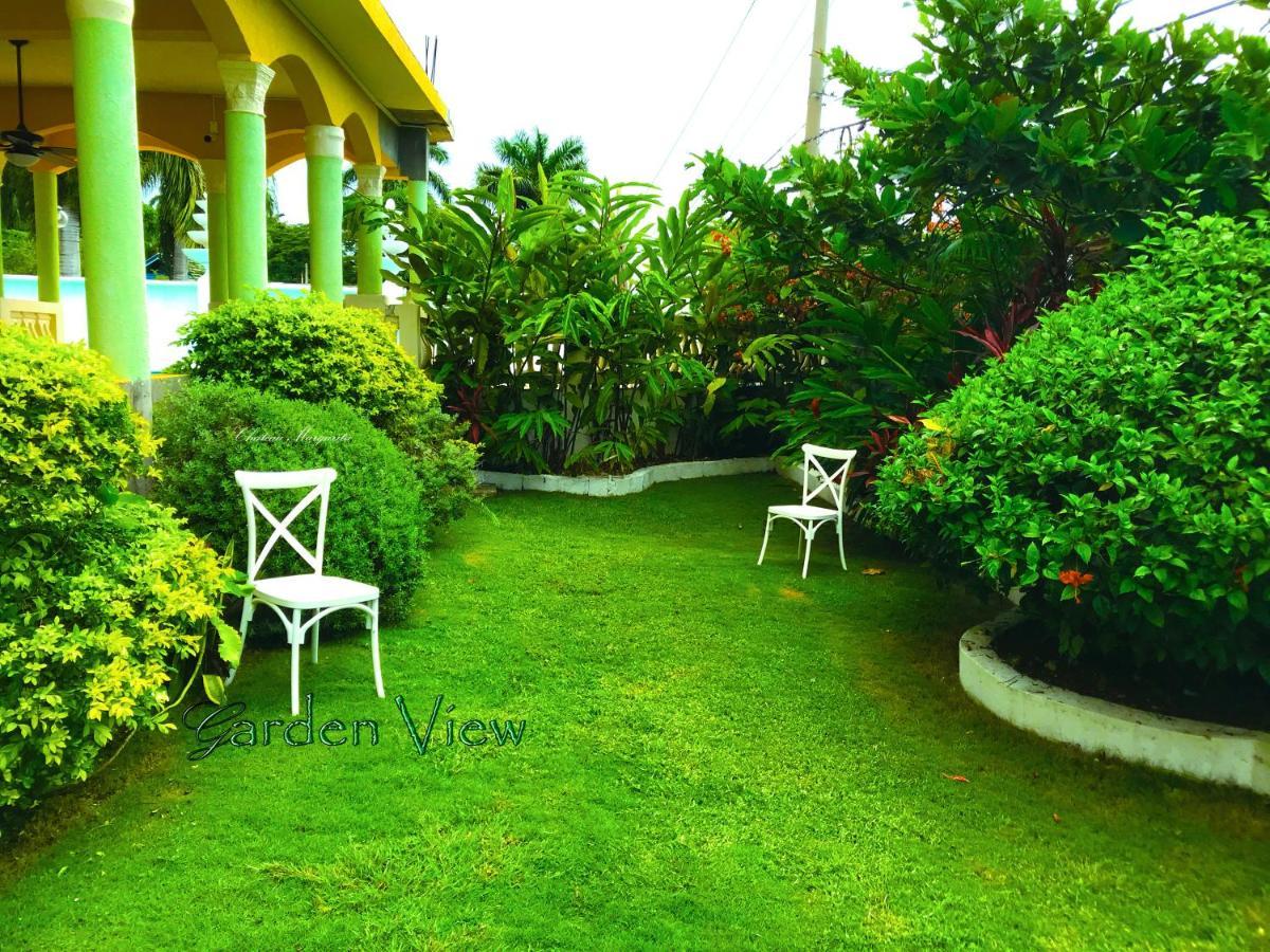 Chateau Margarita Ja Montego Bay Buitenkant foto